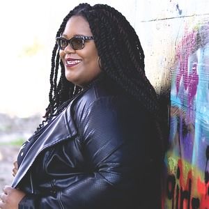 Meet your Posher, D. danyelle